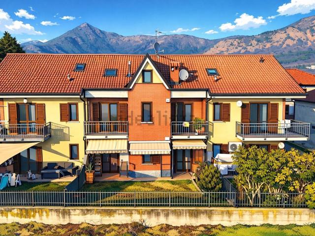 Appartamento in vendita di 80 m² in Via Moncenisio, 35
