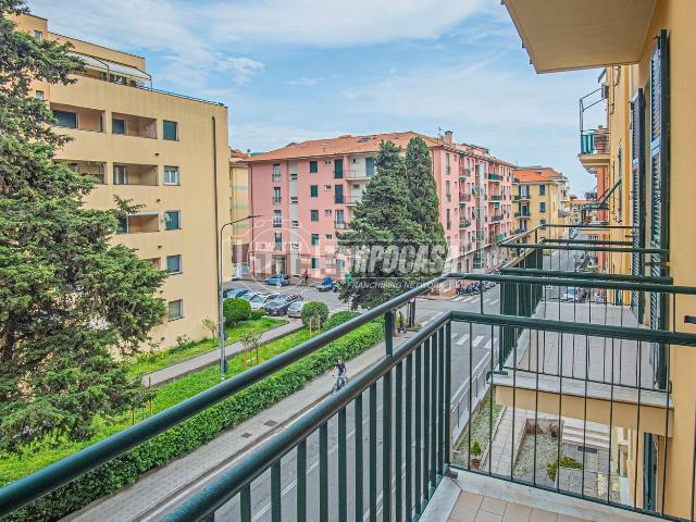 Appartamento in vendita di 80 m² in Via Monsignor Salvatore Vattuone