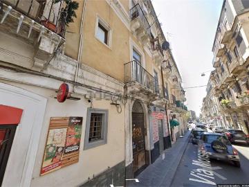 Appartamento in vendita di 80 m² in Via Monsignor Ventimiglia, 32