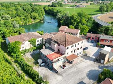 Appartamento in vendita di 80 m² in Via Molini