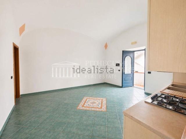 Appartamento in vendita di 80 m² in Via Nino Bixio, 12