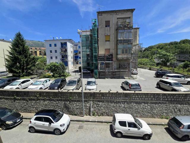 Appartamento in vendita di 80 m² in Via Nicola Buonservizi