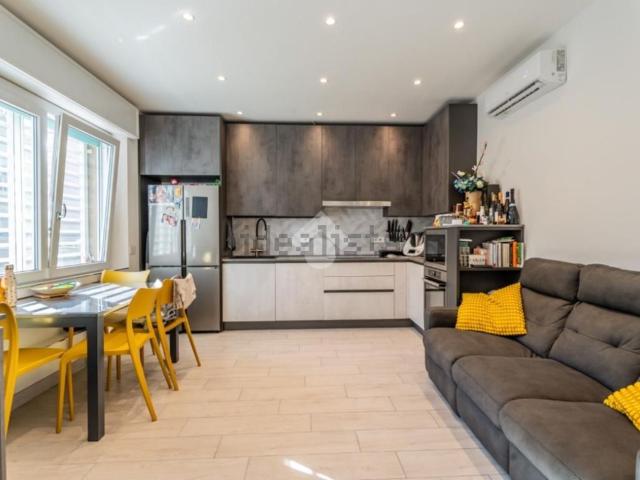 Appartamento in vendita di 80 m² in Via Nicola Giangi, 54