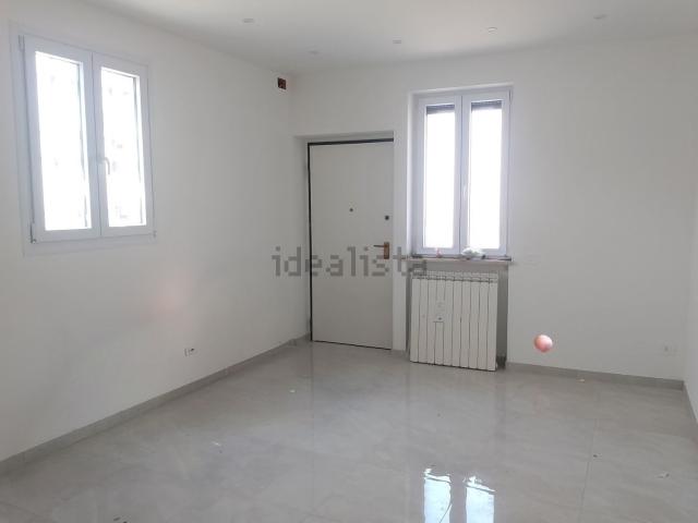 Appartamento in vendita di 80 m² in Via Novara
