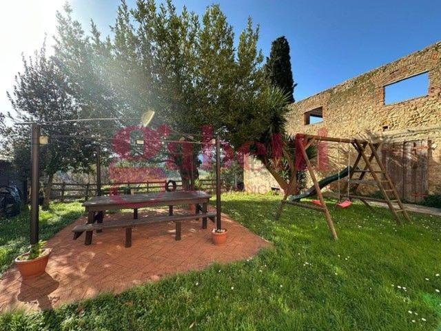 Appartamento in vendita di 80 m² in Via Nugola Nuova