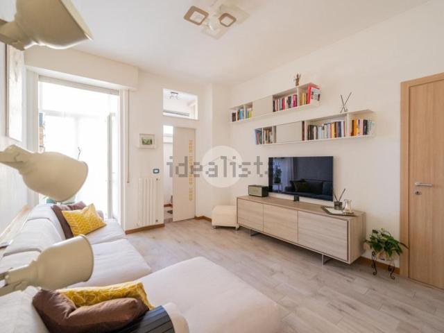 Appartamento in vendita di 80 m² in Via Paride Ceresara