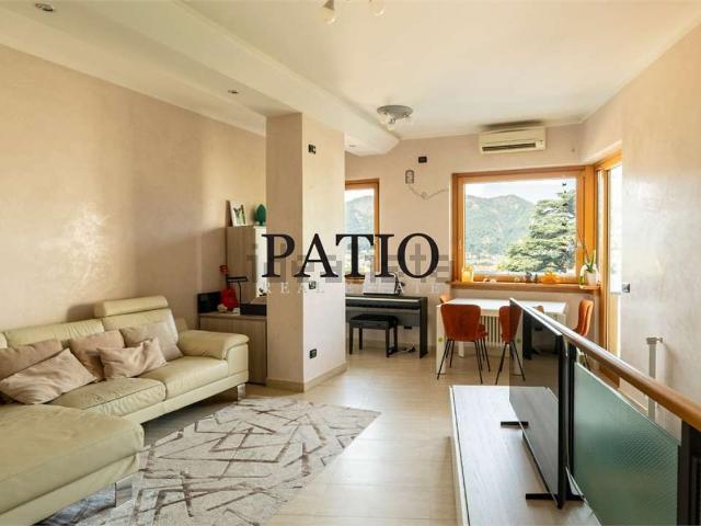 Appartamento in vendita di 80 m² in Via per Brunate, 3