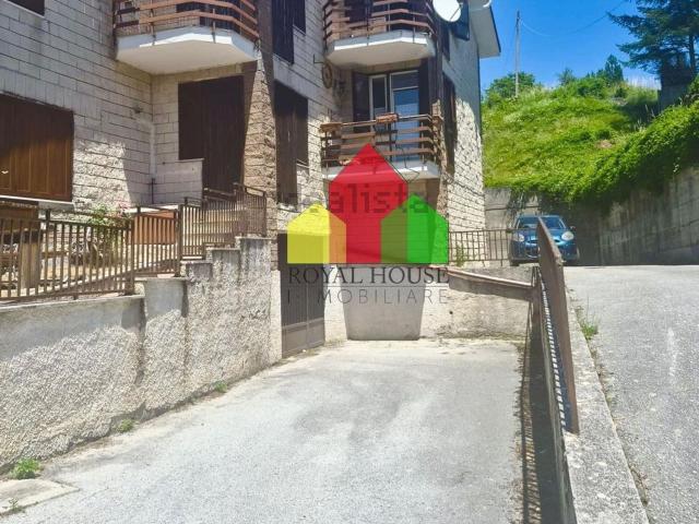 Appartamento in vendita di 80 m² in Via Pescara