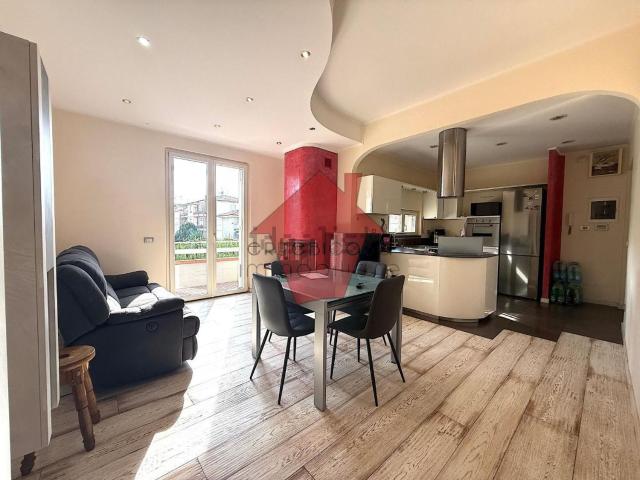 Appartamento in vendita di 80 m² in Via Pierre de Coubertin