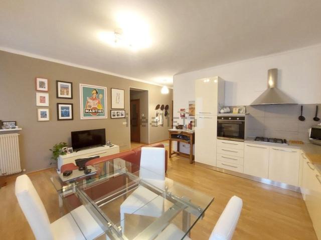 Appartamento in vendita di 80 m² in Via Po, 23
