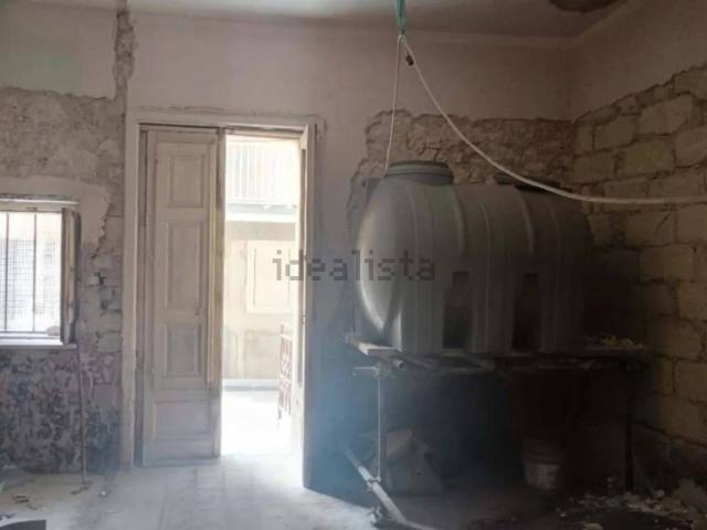 Appartamento in vendita di 80 m² in Via Plutarco, 94