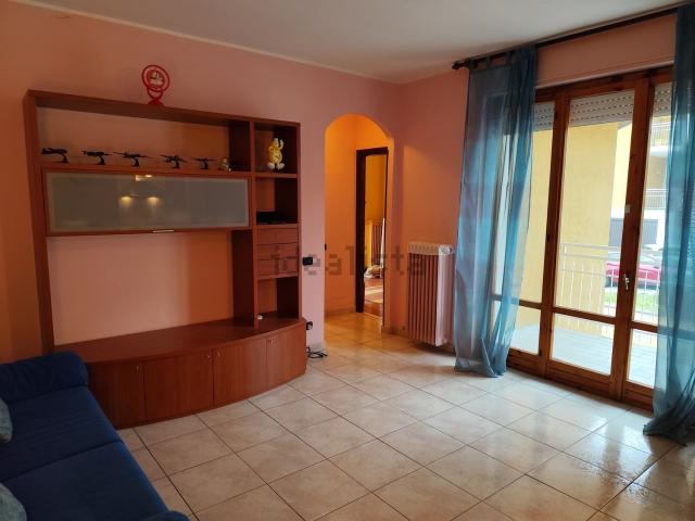 Appartamento in vendita di 80 m² in Via Provinciale Alto Vergante, 1