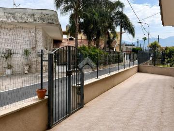 Appartamento in vendita di 80 m² in Via Prima Berardinetti, 1
