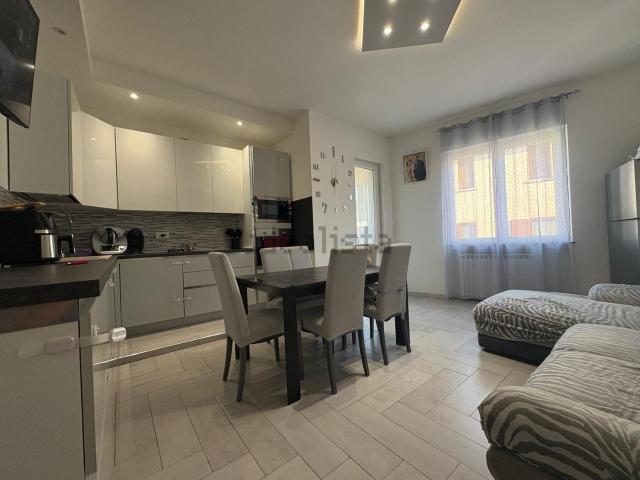 Appartamento in vendita di 80 m² in Via Principe Amedeo
