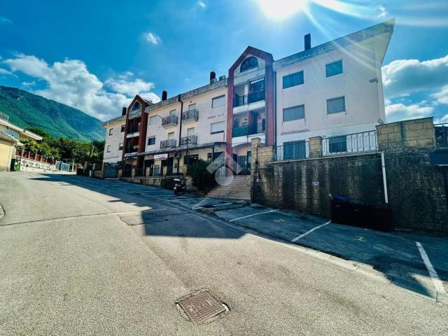 Appartamento in vendita di 80 m² in Piazza Rocco Galdieri, 44