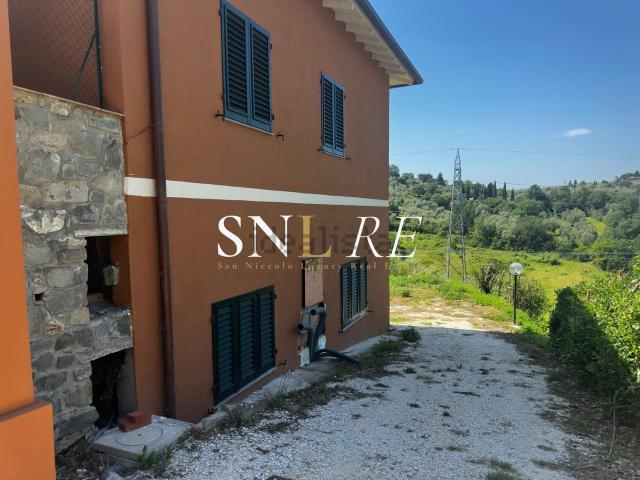 Appartamento in vendita di 80 m² in Via Riboia