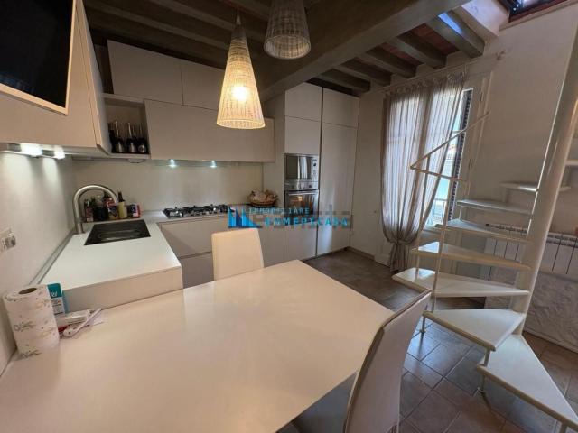 Appartamento in vendita di 80 m² in Via Roma