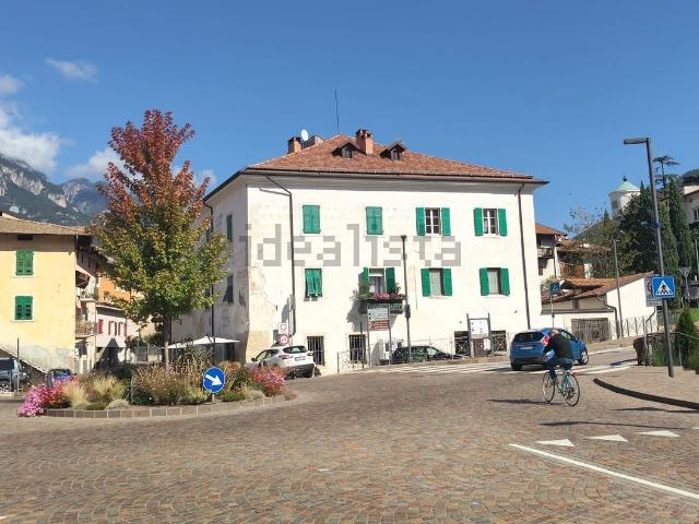 Appartamento in vendita di 80 m² in Via Roma