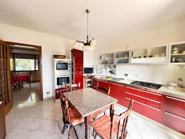 Appartamento in vendita di 80 m² in Via Roma, 51