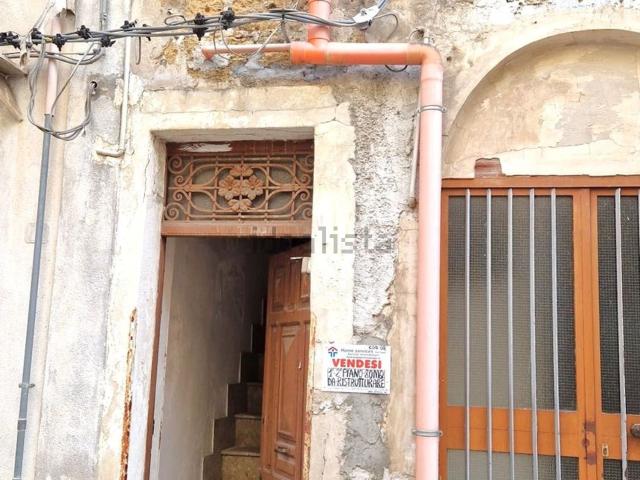 Appartamento in vendita di 80 m² in Via Roma, 8
