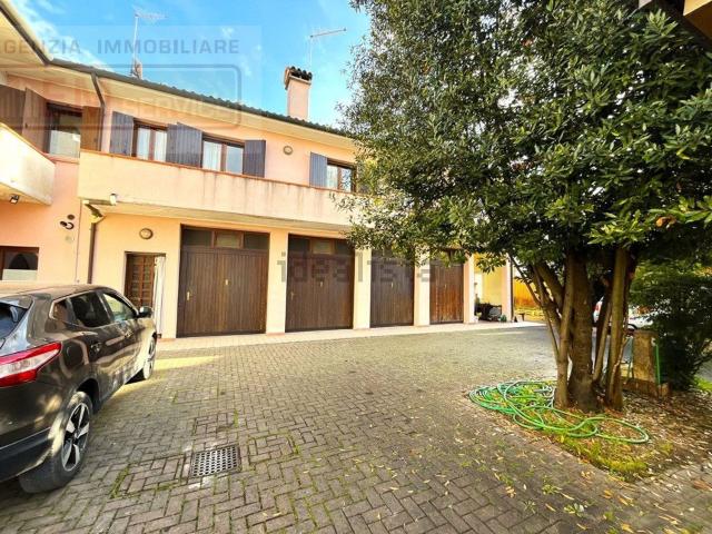 Appartamento in vendita di 80 m² in Via Roma, 9
