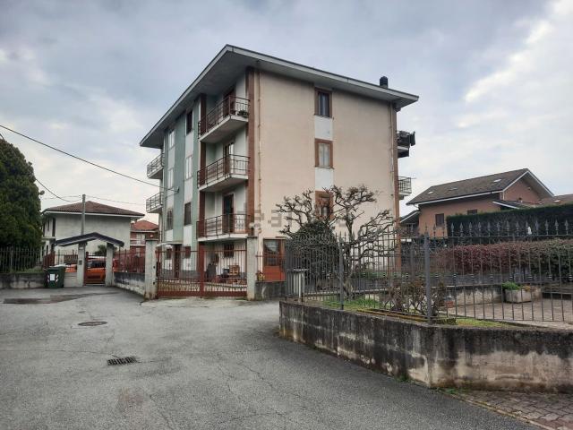Appartamento in vendita di 80 m² in Via Sant&apos Ambrogio