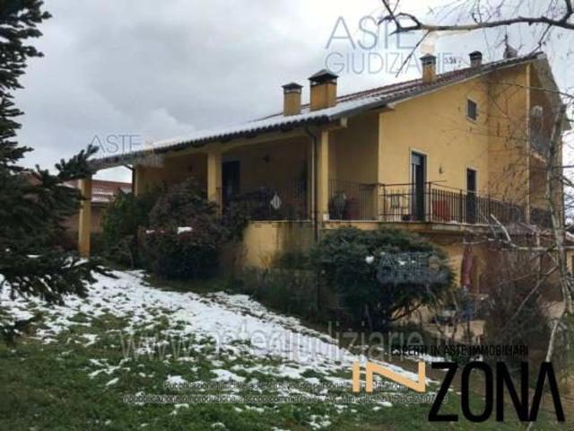 Appartamento in vendita di 80 m² in Via Sant&apos Anna, 6