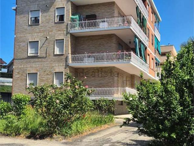Appartamento in vendita di 80 m² in Via San Giovanni Bosco, 3