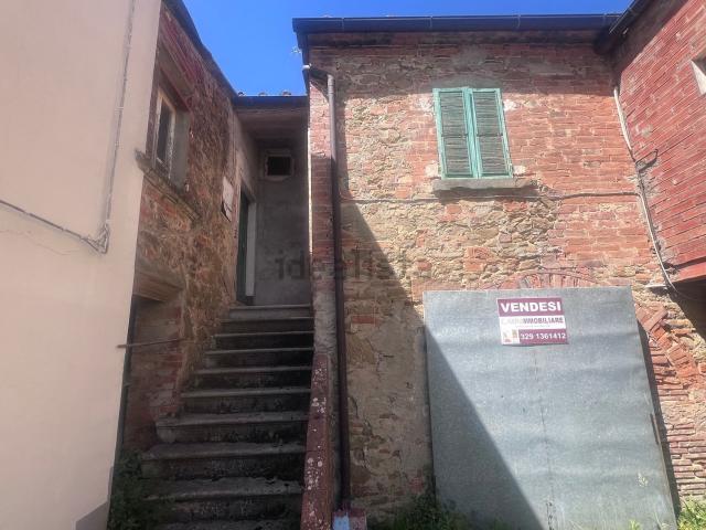 Appartamento in vendita di 80 m² in Via San Maria della Pace, 5