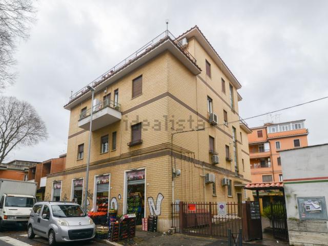 Appartamento in vendita di 80 m² in Via Sarsina, 90
