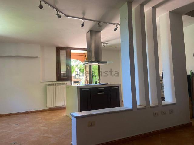 Appartamento in vendita di 80 m² in Via Selvagrossa, 19