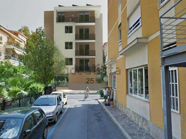 Appartamento in vendita di 80 m² in Via Sicilia, 25