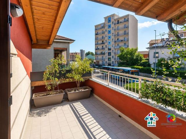 Appartamento in vendita di 80 m² in Viale C. Battisti, 50