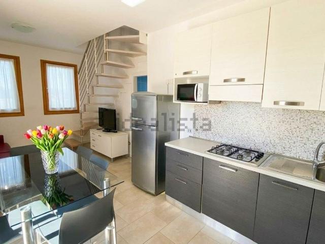 Appartamento in vendita di 80 m² in Viale delle Rondini, 2