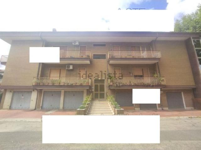 Appartamento in vendita di 80 m² in Viale Europa, 34