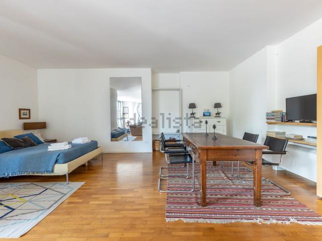 Appartamento in vendita di 80 m² in Viale Giuseppe Giusti, 255