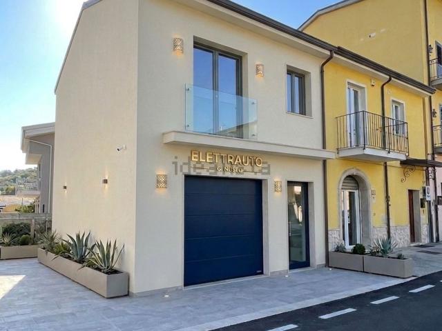 Appartamento in vendita di 80 m² in Viale Italia