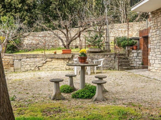 Appartamento in vendita di 80 m² in Viale Tiberina, 15