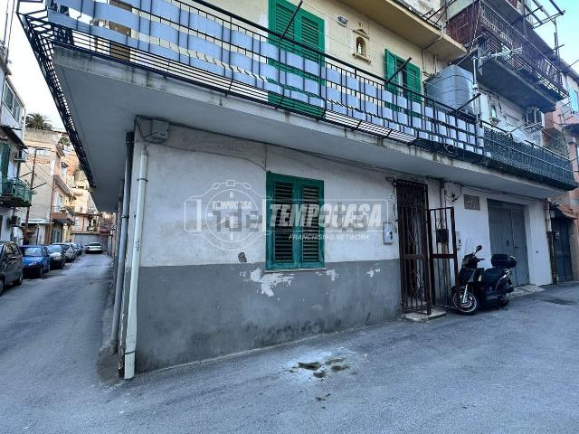 Appartamento in vendita di 80 m² in Via Reno
