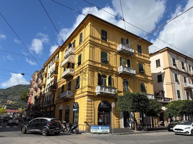 Appartamento in vendita di 81 m² in Corso Cavour