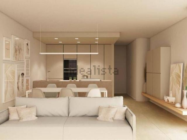 Appartamento in vendita di 81 m² in Lungomare Antonio Gramsci