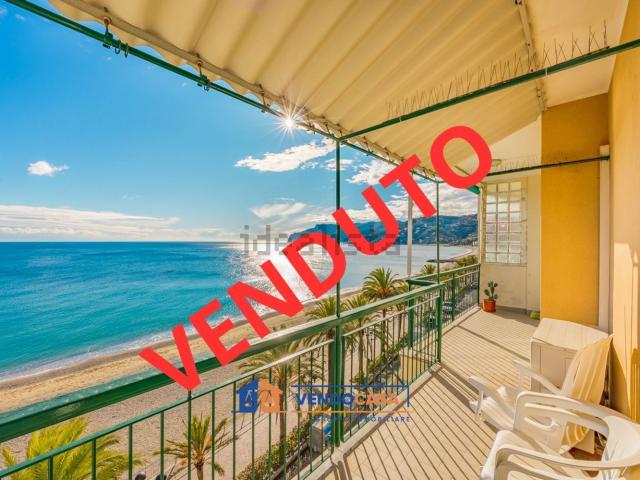 Appartamento in vendita di 81 m² in Lungomare Guglielmo Marconi, 159