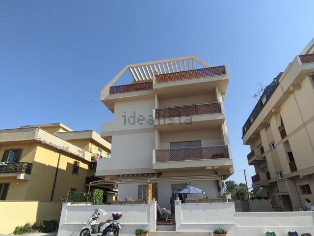 Appartamento in vendita di 81 m² in Strada Lungomare