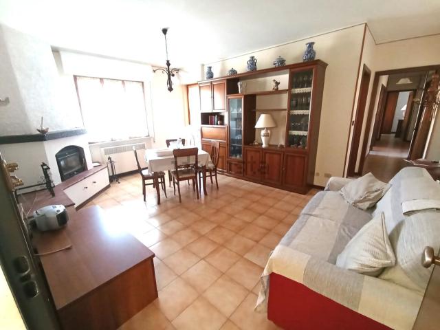 Appartamento in vendita di 81 m² in Strada Nuova Costa
