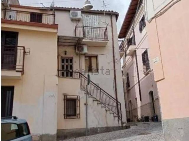 Appartamento in vendita di 81 m² in Vico Pagano, 36
