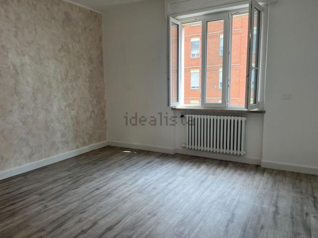 Appartamento in vendita di 81 m² in Via Vittorio Gadolini