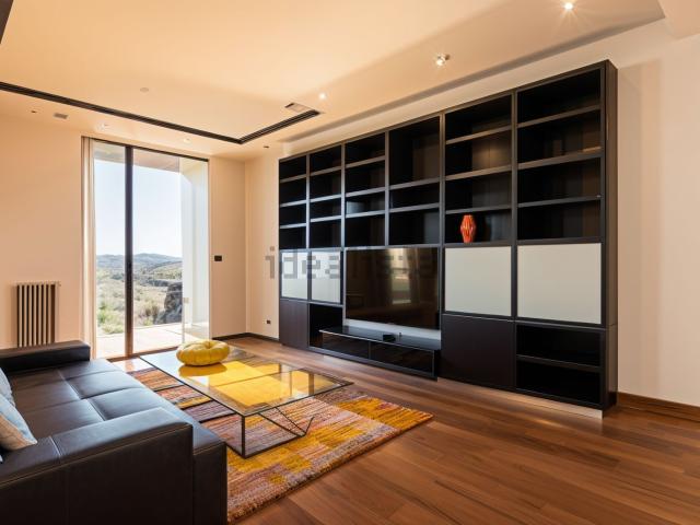 Appartamento in vendita di 81 m² in Via Zanardi Bonfiglio, 8