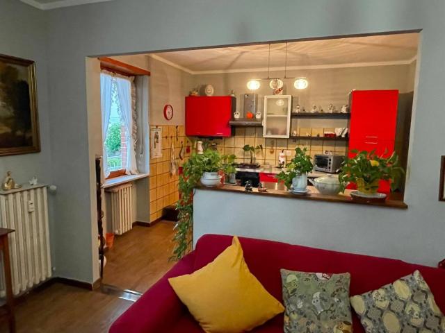 Appartamento in vendita di 81 m² in Via Bra