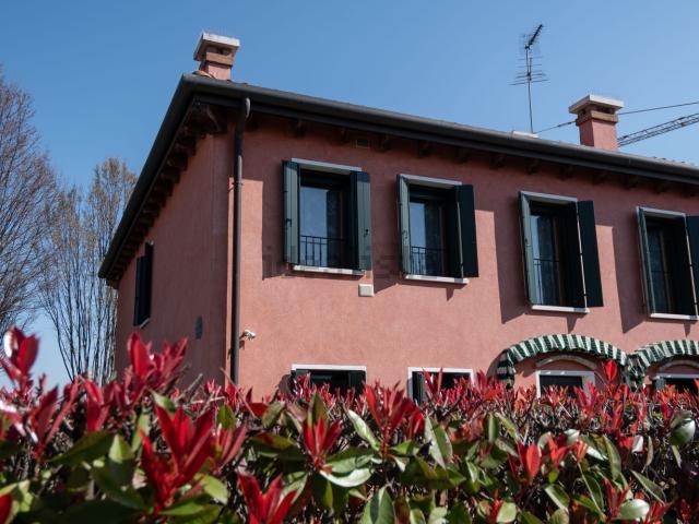 Appartamento in vendita di 81 m² in Via Capitanio