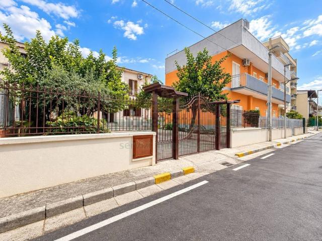 Appartamento in vendita di 81 m² in Via Capitano